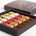 Nougat Crunch Cube – květinový vzor (150 g)