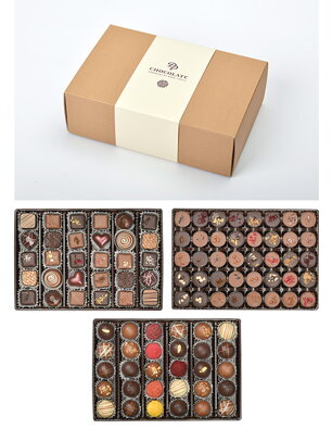 Dárkový box pralinek 950g