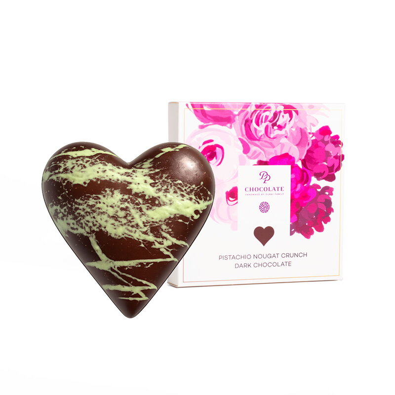 Srdíčko z mléčné čokolády plněné lískovou pralinkou květ (100g)